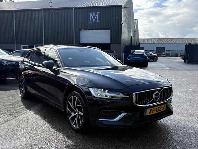 Volvo V60 2.0 T5 Inscription VAN: € 26.900- VOOR: € 24.877,- UW HERFSTVOORDEEL: € 2.023,-| VOLVO DEALER ONDERHOUDEN | FULL OPTIONS| BOWERS & WILKINS| ELEK. TREKHAAK| PANO| STOELVENTILATIE| HUD| ACHTERBANK VERWARMD| ORIG. NL NAP|