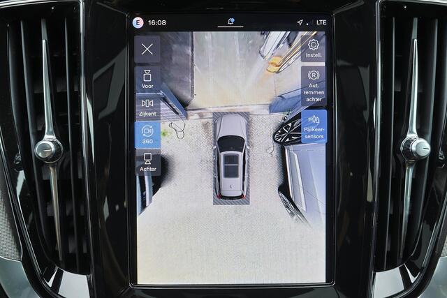 Volvo V60 T6 Recharge AWD Plus Dark - Panorama/schuifdak - IntelliSafe Assist & Surround - 360º Camera - Harman/Kardon audio - Verwarmde voorstoelen, stuur & achterbank - Parkeersensoren voor & achter - Elektr. bedienb. voorstoelen met geheugen - Head up display - Extra getint glas - 19' LMV