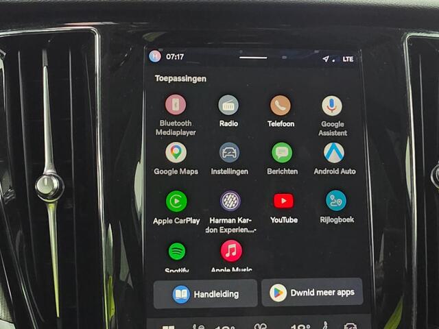 Volvo V60 2.0 B4 Plus Dark | Harman/Kardon | Schuif/Kantel Panoramadak | Memory | Power Seats | Stoel/Stuur verwarming | Extra Getint Glas | Adaptive Cruise | BLIS | Camera | Google Infotainment |