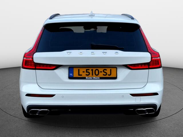 Volvo V60 2.0 B3 Momentum | 19 inch | Black Optiek