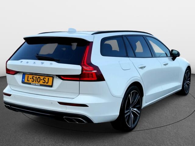 Volvo V60 2.0 B3 Momentum | 19 inch | Black Optiek