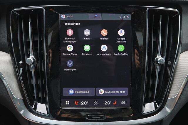 Volvo V60 T6 Recharge AWD Plus Dark - Panorama/schuifdak - IntelliSafe Assist & Surround - 360º Camera - Harman/Kardon audio - Verwarmde voorstoelen, stuur & achterbank - Parkeersensoren voor & achter - Elektr. bedienb. voorstoelen met geheugen - Head up display - Extra getint glas - 19' LMV