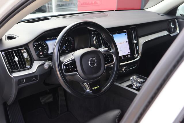 Volvo V60 2.0 B4 Inscription | ACC | HUD | Panoramadak | Harman/Kardon | Leder | 360*Camera | Trekhaak |