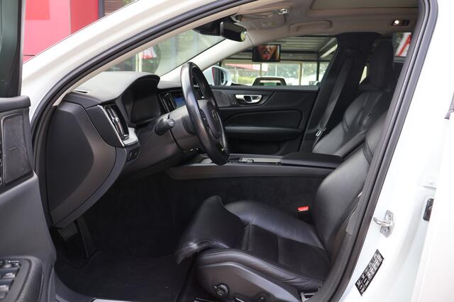 Volvo V60 2.0 B4 Inscription | ACC | HUD | Panoramadak | Harman/Kardon | Leder | 360*Camera | Trekhaak |