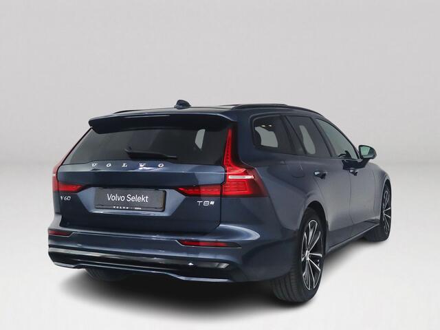 Volvo V60 T8 Plug-in hybrid AWD Plus Dark | SOH 100% | Panoramadak | 360° camera | Head-up display | Harman Kardon | Stoel- en stuurverwarming | Trekhaak