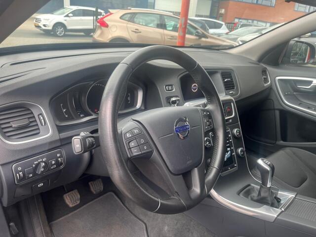 Volvo V60 2.0 T3 152PK Momentum PDC/BLUETOOTH/NAVI – foto 3