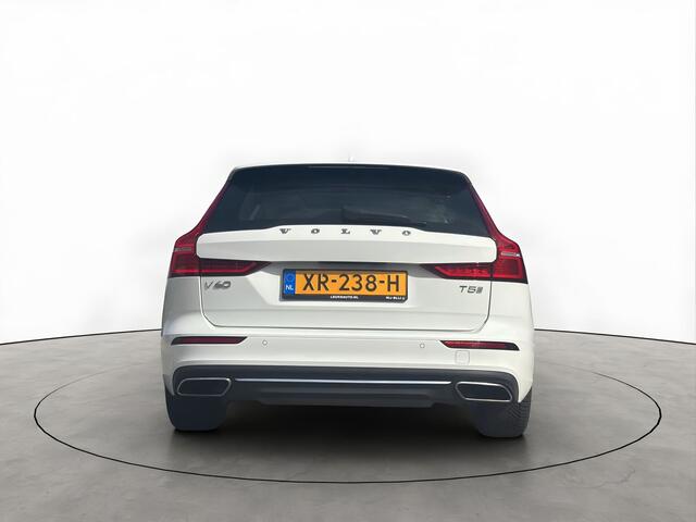 Volvo V60 2.0 T5 250PK Inscription Pano Head-UP Trekhaak