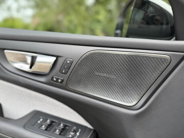 Volvo V60 2.0 T8 Plug-in hybrid AWD Ultimate Dark | HUD | Pano | Harman & Kardon | 360 | BTW | – foto 8