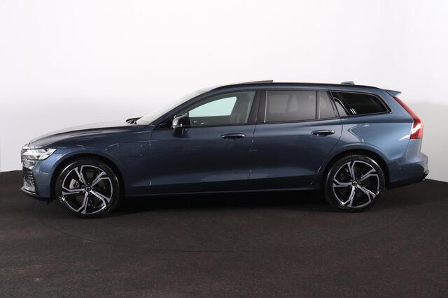 Volvo V60 T6 Recharge AWD Plus Dark - Panorama/schuifdak - IntelliSafe Assist & Surround - 360º Camera - Harman/Kardon audio - Verwarmde voorstoelen, stuur & achterbank - Parkeersensoren voor & achter - Elektr. bedienb. voorstoelen met geheugen - Head up display - Extra getint glas - 19' LMV – foto 3