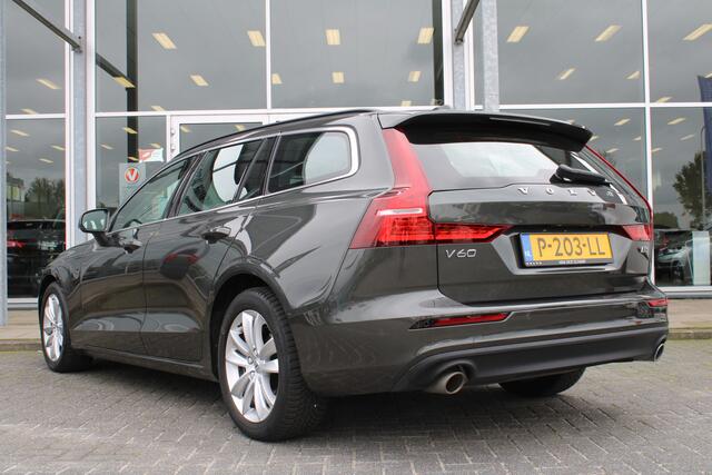 Volvo V60 B3 164PK Automaat Core | Camera | Verw. Stoel- & stuurwiel | Pilot Assist | BLIS | DAB Audio |