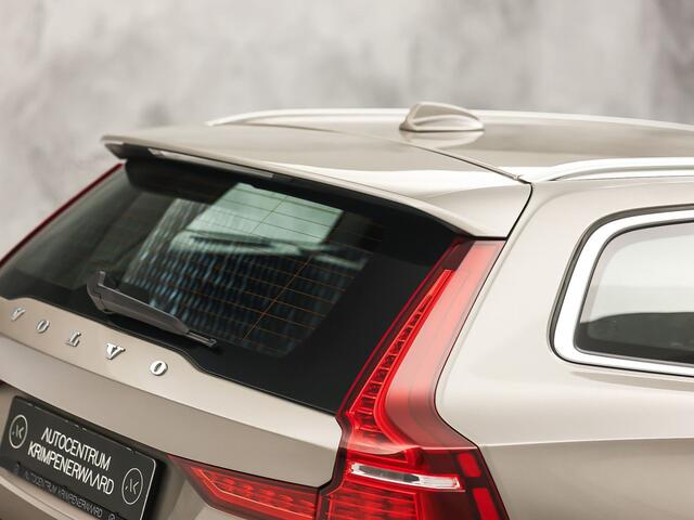 Volvo V60 2.0 T6 Recharge AWD Inscription 340Pk Automaat (SOH 87,7% APPLE CARPLAY, GROOT NAVI, CAMERA, LEDER, GETINT GLAS, SPORTSTOELEN, ELEK ACHTERKLEP, NIEUWE APK, NIEUWSTAAT) – foto 7