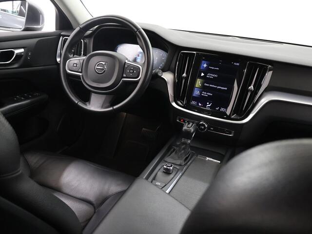 Volvo V60 2.0 T5 Momentum Pro 250pk Automaat | Lederen Bekleding | Achteruitrijcamera | Stoelverwarming | – foto 9