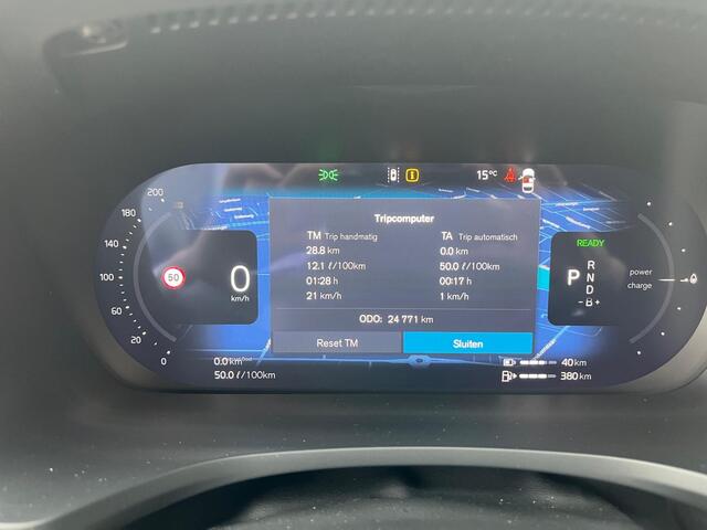 Volvo V60 2.0 T6 Plug-in hybrid AWD Plus Dark l Verwarmbare Voorruit l Trekhaak l 360 camera l