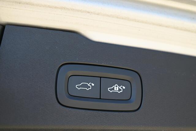 Volvo V60 2.0 B4 Plus Dark