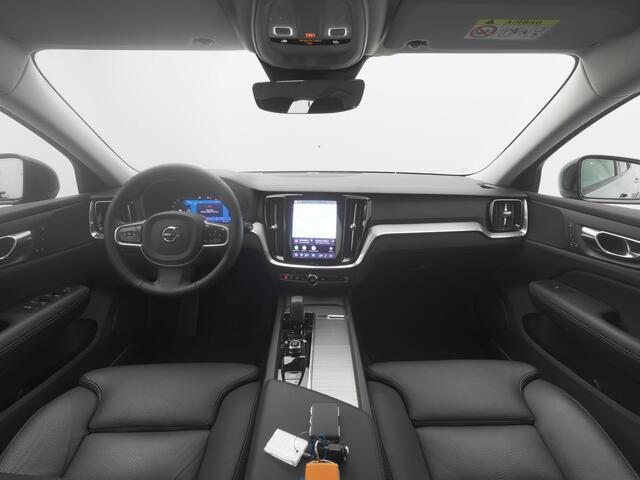 Volvo V60 2.0 B4 Plus Dark | CAMERA | MEMORY | STOEL- EN STUURVERW. | TREKHAAK