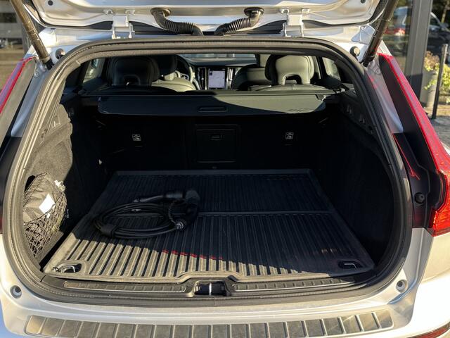 Volvo V60 2.0 T6 Recharge AWD R-Design Wegdr.Trekhaak | Adaptive Cruise | Camera