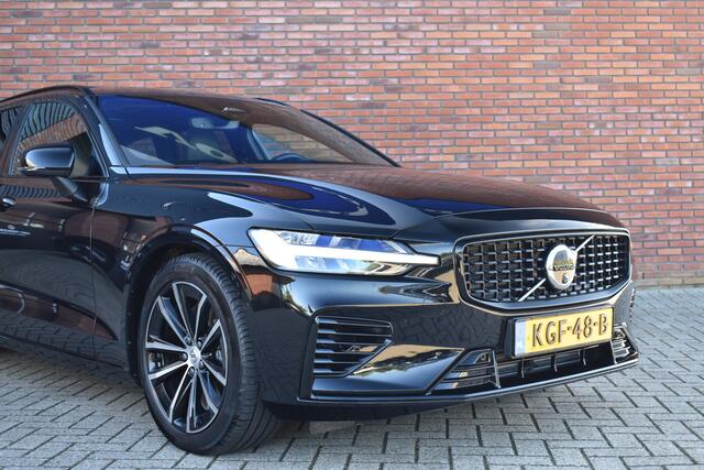 Volvo V60 T8 455PK Plug-in hybrid AWD Plus Dark | trekhaak | Climate pack | 360 graden camera | HUD | Panoramadak – foto 2
