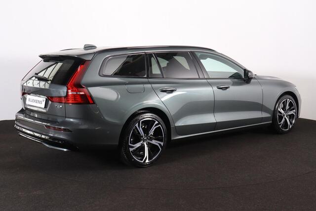 Volvo V60 T6 Recharge AWD Plus Dark - Panorama/schuifdak - IntelliSafe Assist & Surround - 360º Camera - Harman/Kardon audio - Verwarmde voorstoelen, stuur & achterbank - Parkeersensoren voor & achter - Elektr. bedienb. voorstoelen met geheugen - Head up display - Extra getint glas - 19' LMV – foto 5