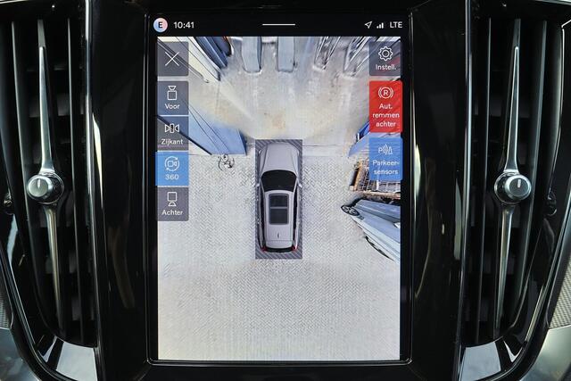 Volvo V60 T6 Recharge AWD Plus Dark - Panorama/schuifdak - IntelliSafe Assist & Surround - 360º Camera - Harman/Kardon audio - Verwarmde voorstoelen, stuur & achterbank - Parkeersensoren voor & achter - Elektr. bedienb. voorstoelen met geheugen - Head up display - Extra getint glas - 19' LMV – foto 7