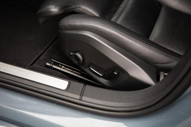 Volvo V60 2.0 T8 Recharge AWD R-Design , Trekhaak, Cruise control, Achterstoelen verwarmd, – foto 4