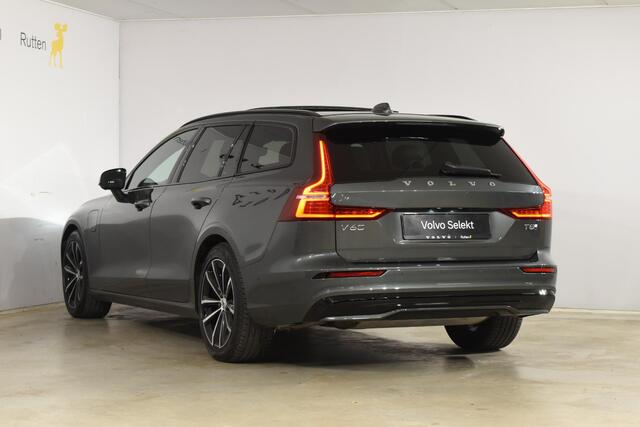 Volvo V60 T8 455PK Plug-in hybrid AWD Plus Dark Adaptive Cruise Control / 360 Camera / Harman Kardon / Head-up display / Panorama schuifdak / Stoel- en stuurverwarming / Stoelverwarming achter / Trekhaak elektrisch wegklapbaar / Elektrische stoelen met geheugen – foto 6