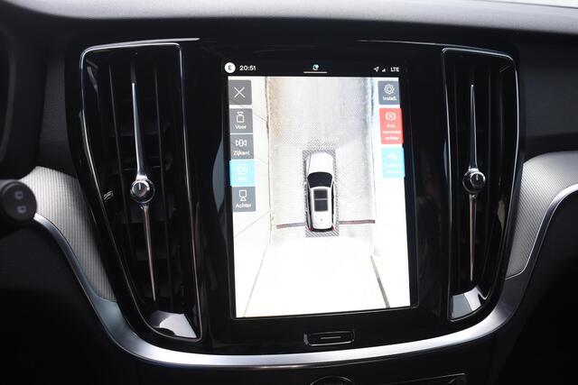 Volvo V60 T8 455PK Plug-in hybrid AWD Plus Dark Adaptive Cruise Control / 360 Camera / Harman Kardon / Head-up display / Panorama schuifdak / Stoel- en stuurverwarming / Stoelverwarming achter / Trekhaak elektrisch wegklapbaar / Elektrische stoelen met geheugen – foto 7
