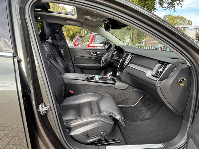 Volvo V60 T8 AWD Inscription Pano MASSAGE Ventilatie Pilot Assist – foto 4