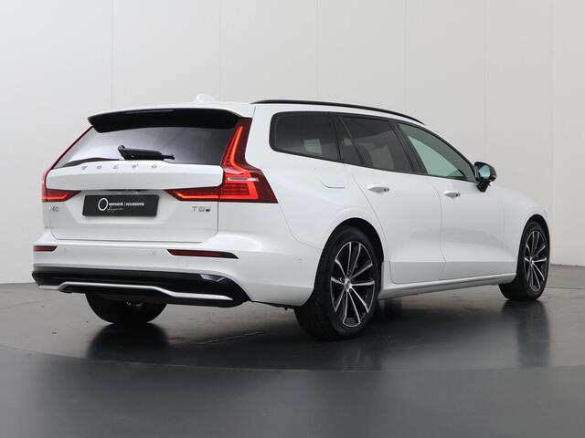 Volvo V60 2.0 T8 Plug-in hybrid AWD Plus Dark | Elektr. Trekhaak | H&K Audio | Leder | 360 Camera | Winterpakket | – foto 2