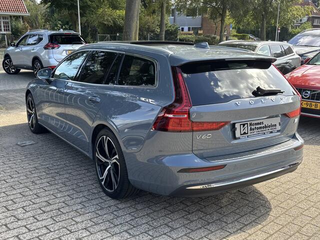 Volvo V60 T8 455pk AWD Ultimate Bright Pano Keyless HeadUp – foto 9