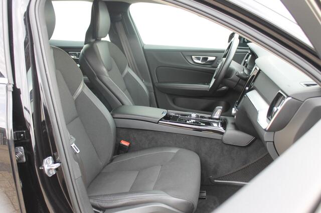 Volvo V60 T6 340PK Automaat Recharge AWD Business Pro Road Sign Information / Adaptieve Cruise Control / 18" lichtmetalen velgen / Stoelverwarming / Stuurwielverwarming / – foto 5