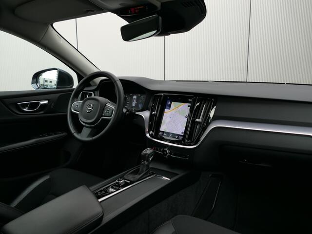 Volvo V60 2.0 T4 AUT Momentum 12 MND garantie DAB+ / Trekhaak / Stoelverwarming – foto 3