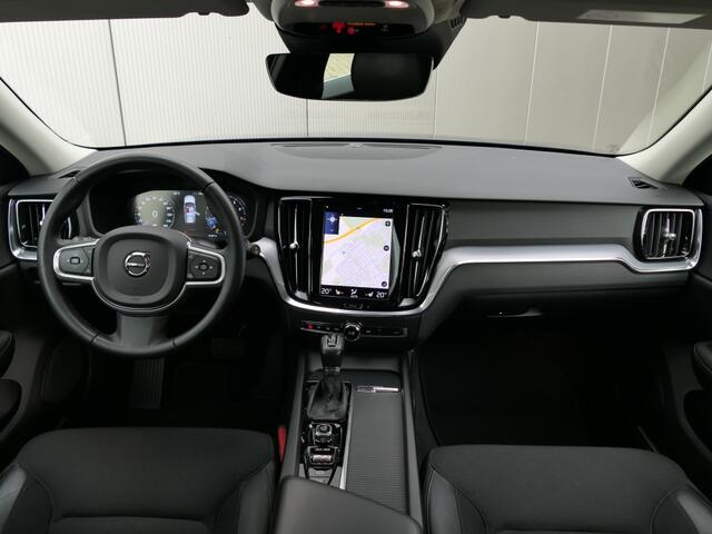 Volvo V60 2.0 T4 AUT Momentum 12 MND garantie DAB+ / Trekhaak / Stoelverwarming – foto 8