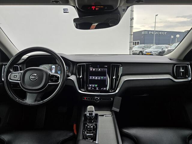 Volvo V60 2.0 B3 Inscription | Trekhaak| Comfort Stoelen| Dealer onderhouden| – foto 3