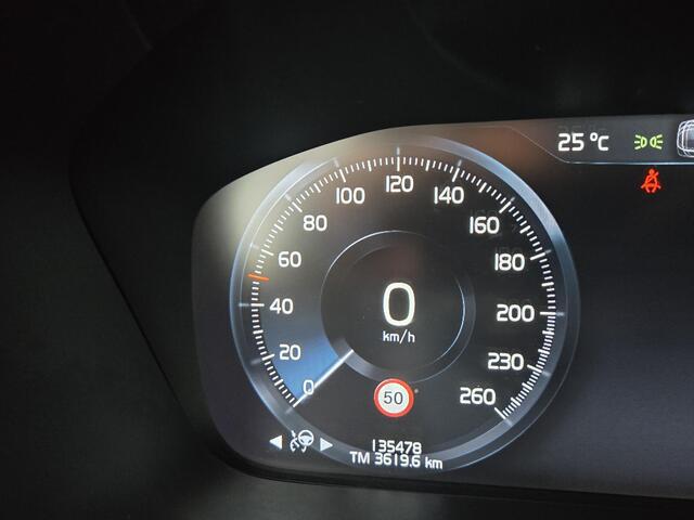 Volvo V60 2.0 B3 Inscription | Trekhaak| Comfort Stoelen| Dealer onderhouden| – foto 4