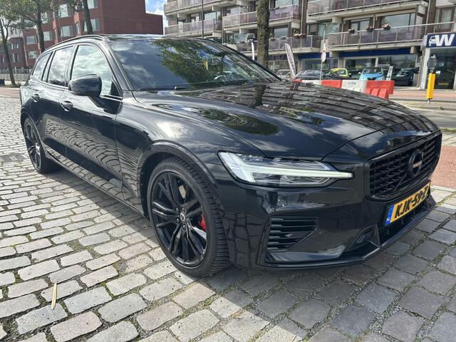 Volvo V60 2.0 T8 Twin Engine AWD R-Design Black Edition 390 PK als nieuw – foto 4