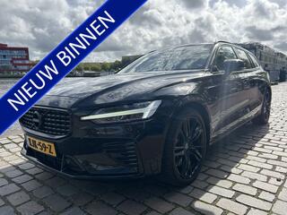 Volvo V60 2.0 T8 Twin Engine AWD R-Design Black Ed