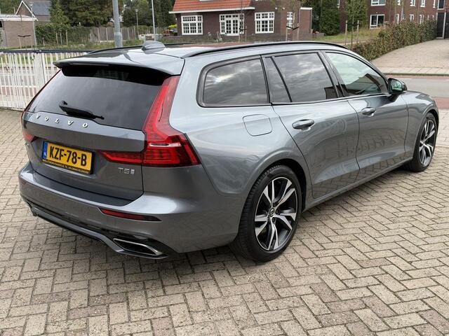 Volvo V60 2.0 T5 R-Design – foto 6