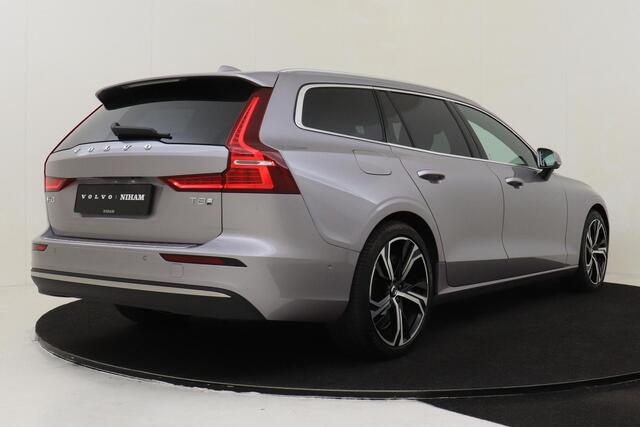 Volvo V60 T8 PLUG-IN HYBRID AWD ULTRA BRIGHT *UNIEK!* -PANO.DAK|BOWERS&WILKINS|SLATE|360°CAM|HEAD-UP DISP.|PRIVACY.GLAS|TREKHAAK|19"|SoH:100% – foto 3