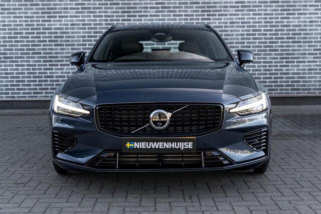 Volvo V60 2.0 T6 Plug-in Hybrid AWD Plus Dark | PHEV Long Range | Trekhaak | Sportstoelen | Harman Kardon Audio | 360 Graden Camera | Stoelverwarming voor en achter | Keyless Entry | Elektrische Achterklep | Elektrisch Verstelbare Voorstoelen | Cruise Control Adaptief | BLIS | Google Navigatie | Apple Carplay | Android Auto – foto 7