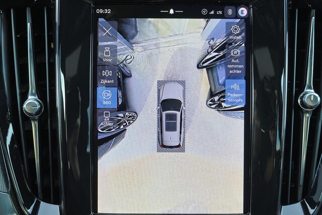 Volvo V60 T6 Recharge AWD Plus Dark - Panorama/schuifdak - IntelliSafe Assist & Surround - 360º Camera - Harman/Kardon audio - Verwarmde voorstoelen, stuur & achterbank - Parkeersensoren voor & achter - Elektr. bedienb. voorstoelen met geheugen - Head up display - Extra getint glas - 19' LMV – foto 7