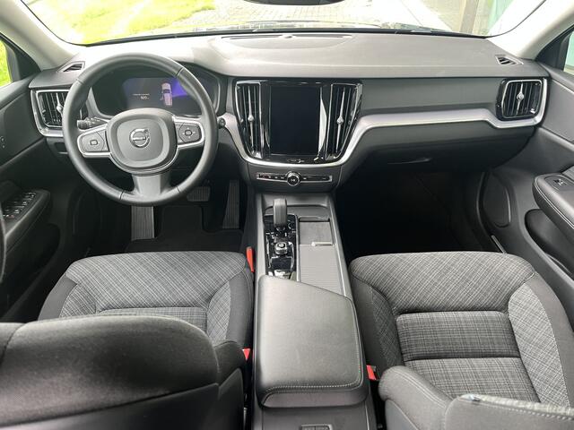 Volvo V60 2.0 B3 Core Automaat | Rijklaar incl 12 mnd Bovag | Donker glas Keyless Parkeersensoren voor Camera – foto 7