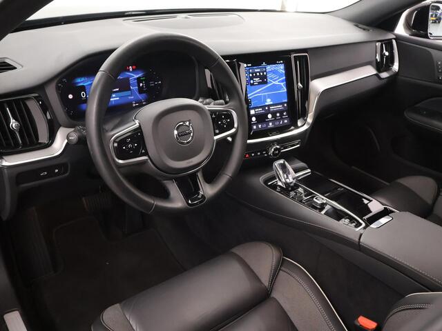Volvo V60 2.0 T8 Plug-in hybrid AWD Plus Dark | SOH 96,2% | Elek. Trekhaak | Lederen Interieur | Stoel/Stuurverwarming | Cruise Control Adaptief | Apple Carplay/Android Auto | – foto 8