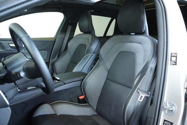 Volvo V60 T8 Plug-in hybrid AWD Plus Dark | Trekhaak | Panoramadak | Verwarmbare voorstoelen, achterbank en stuurwiel | Head-up display | 360 graden camera | Premium audio by Harman Kardon | Apple carplay/Android auto | Keyless | – foto 10