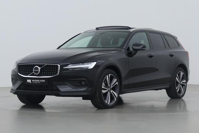 Volvo V60 CROSS COUNTRY B5 AWD Ultimate Bright | Trekhaak | 360° Camera | Head-Up | Panoramadak | harman/kardon | ACC