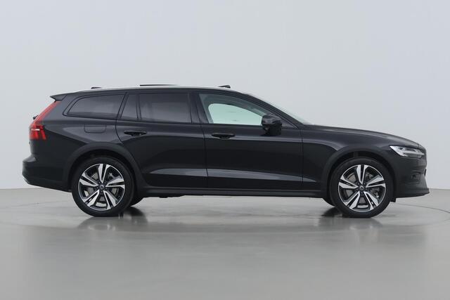 Volvo V60 CROSS COUNTRY B5 AWD Ultimate Bright | Trekhaak | 360° Camera | Head-Up | Panoramadak | harman/kardon | ACC