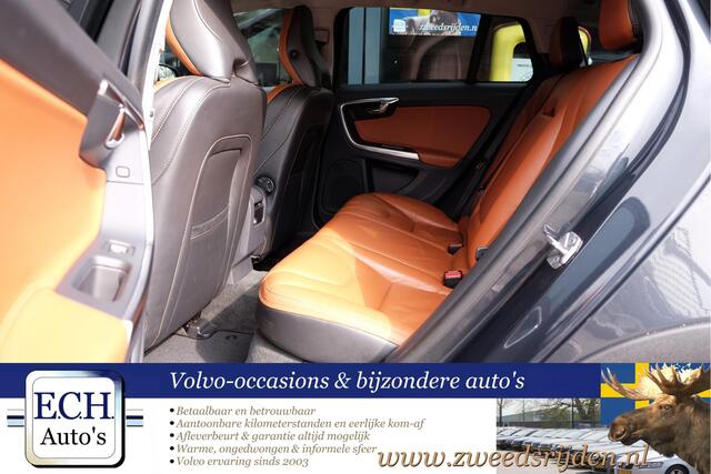 Volvo V60 CROSS COUNTRY D3 150 pk Aut. Polar+, Navi, Cognac Leer, Bluetooth, Stuurwielverwarming