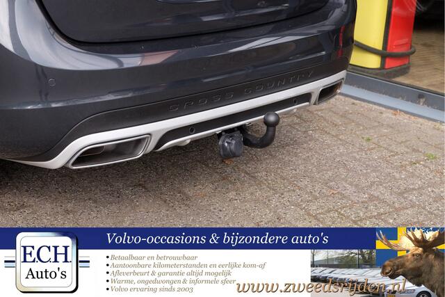 Volvo V60 CROSS COUNTRY D3 150 pk Aut. Polar+, Navi, Cognac Leer, Bluetooth, Stuurwielverwarming