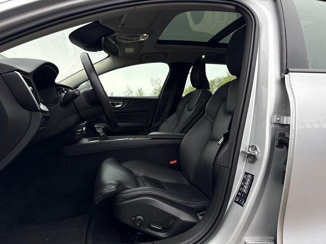 Volvo V60 CROSS COUNTRY 2.0 T5 AWD Pro | Adaptive Cruise Control | Panoramadak | 360 Camera | Stoelverwarming voor en achter | Apple Carplay | Memory Seats | Standkachel | All-Season banden |