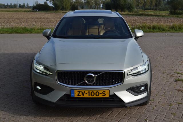 Volvo V60 CROSS COUNTRY 2.0 T5 AWD Pro Polestar Engineered NW STAAT