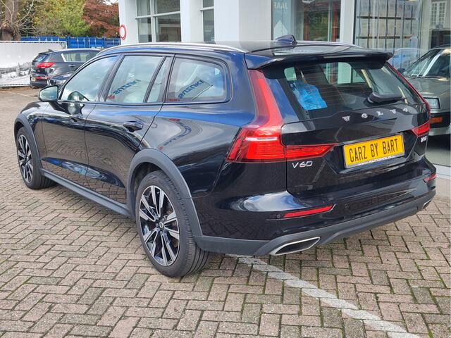 Volvo V60 CROSS COUNTRY 2.0 T5 AWD 250PK PRO AUTOMAAT 360 Camera | Memory Seats | Blind Spot